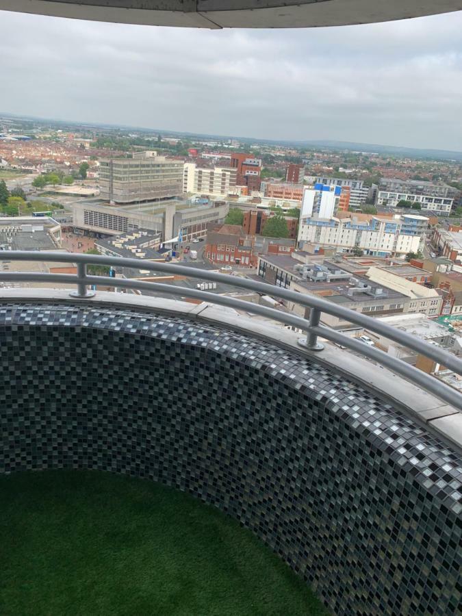 Luxury Panoramic Balcony Swindon Central Eksteriør billede
